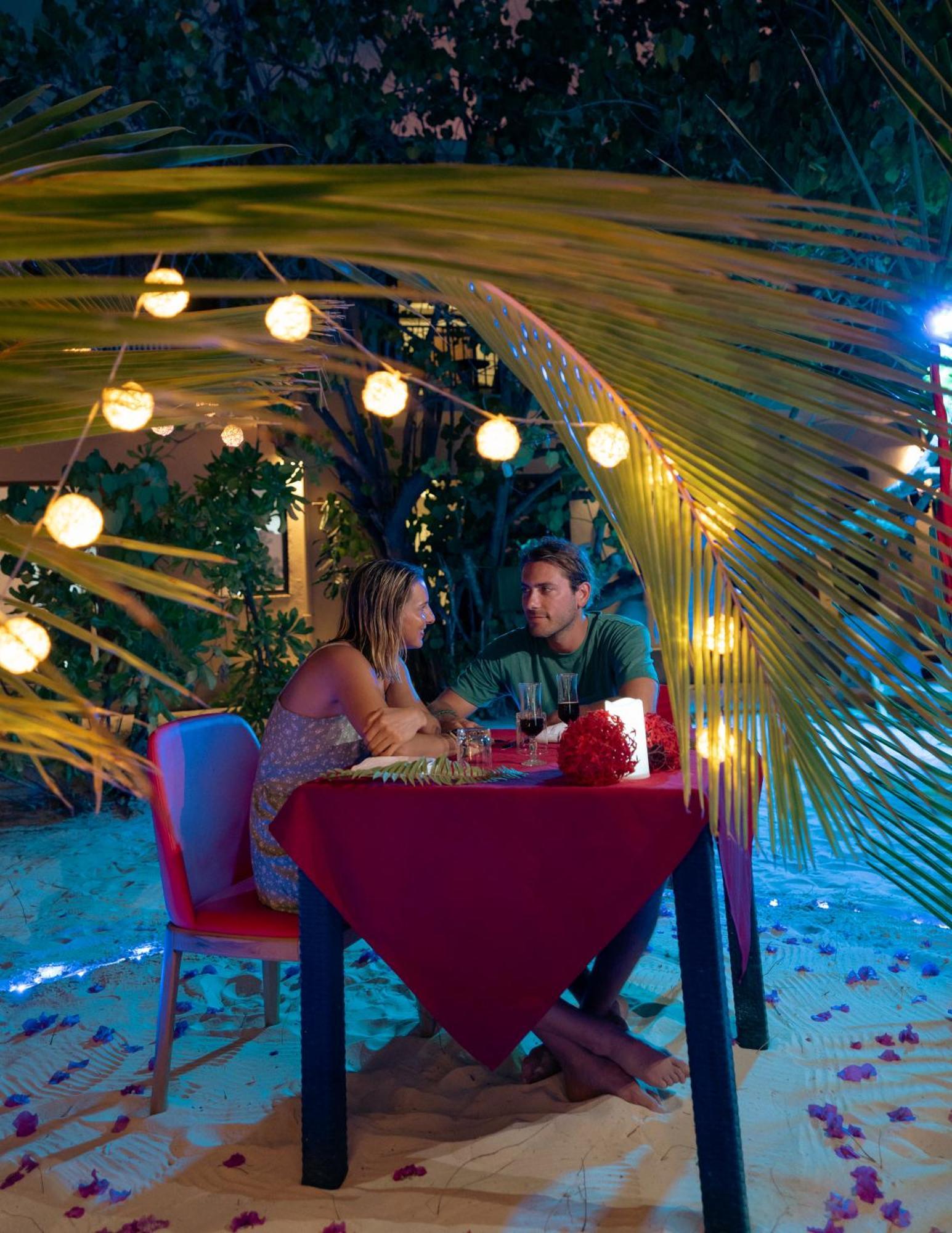 Paguro Seaview Hotel Bodufolhudhoo Buitenkant foto